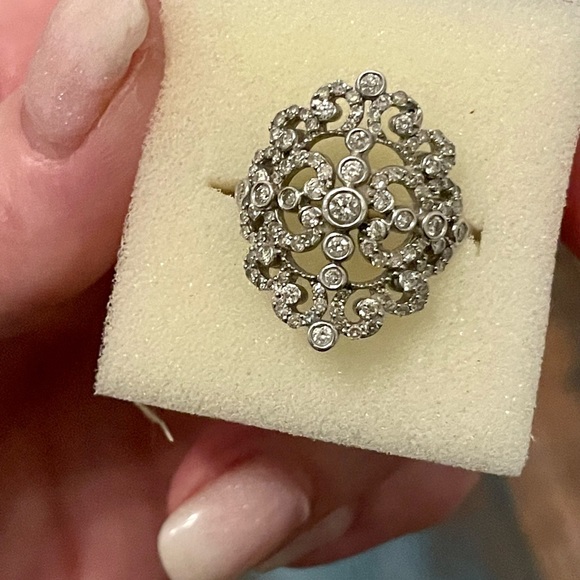 Diamond Cluster Ring - Picture 8 of 8